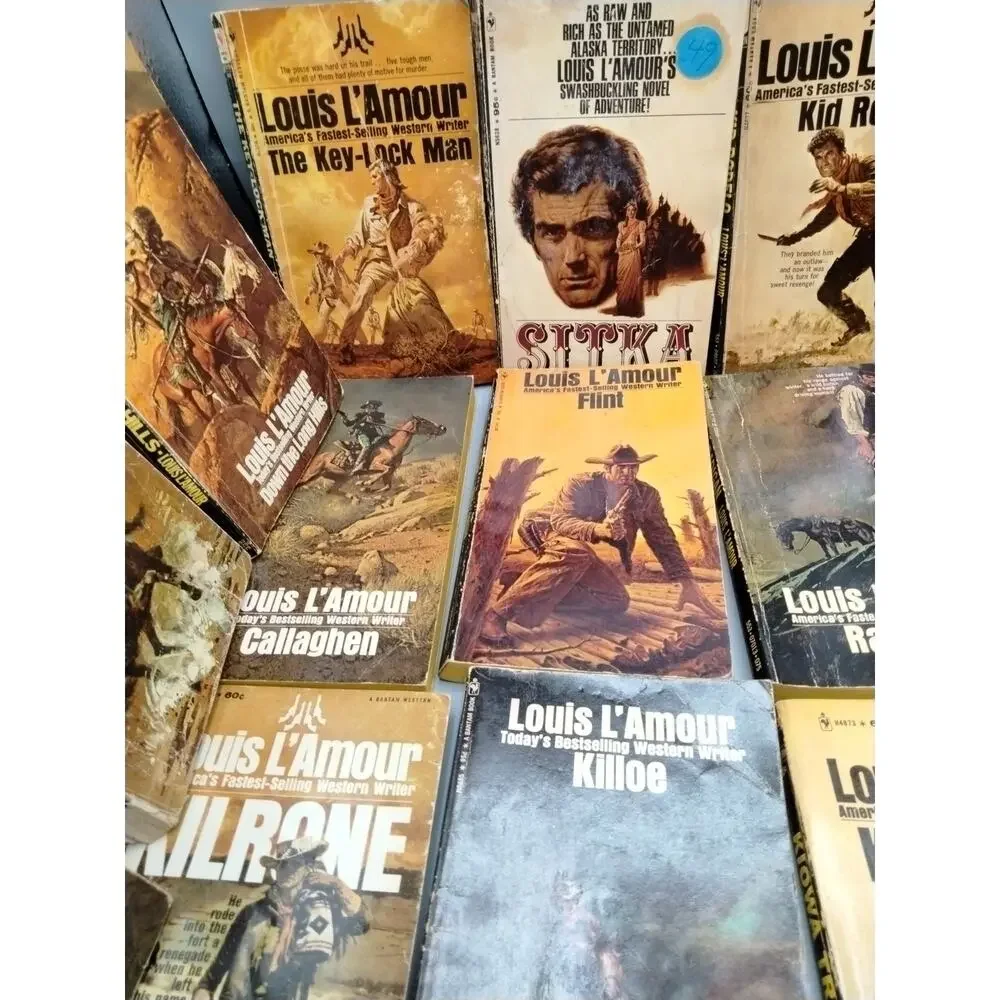 Louis L'AMOUR Western Novels Paperback Books - Lot of 25 (2)